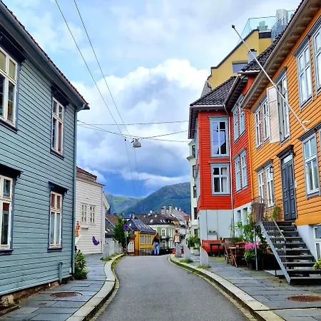 Sleep Well In Heart Of - Beautiful Street Casa de Férias *